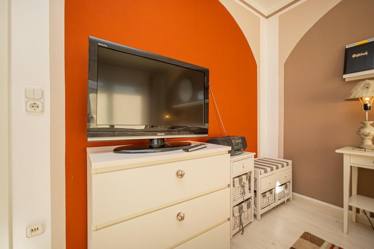 Studio 2 Im Eg Haus Stranddistel, Geschmackvoll Eingerichtete Ferienwohnung Fur 2 Personen In Zingst Exteriör bild